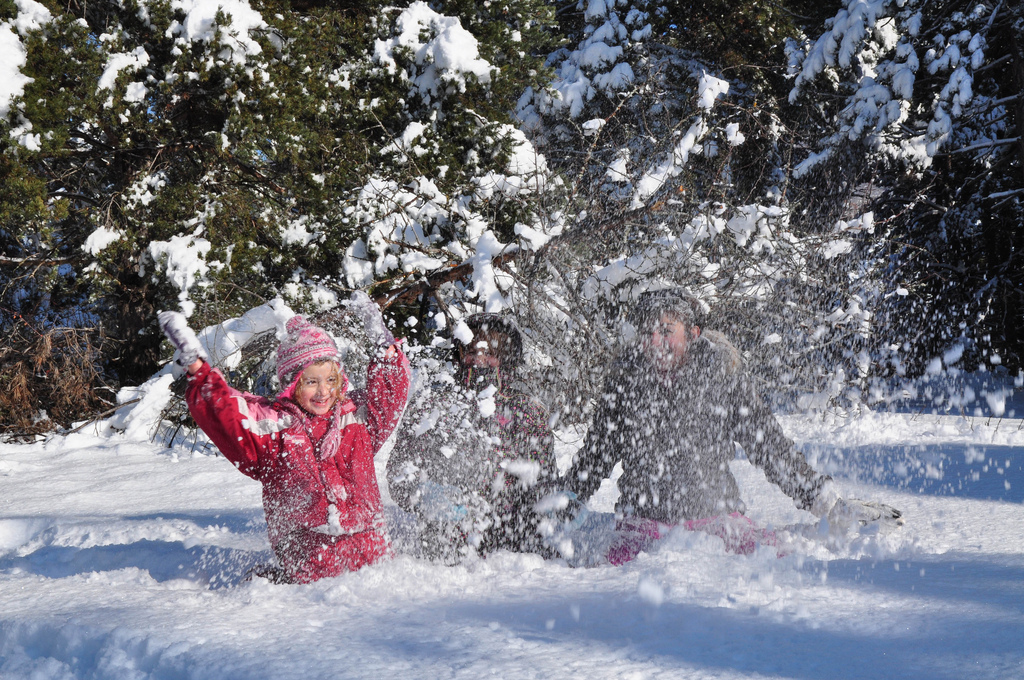 Bouger en famille pendant lâhiver | Herbalife Nutrition