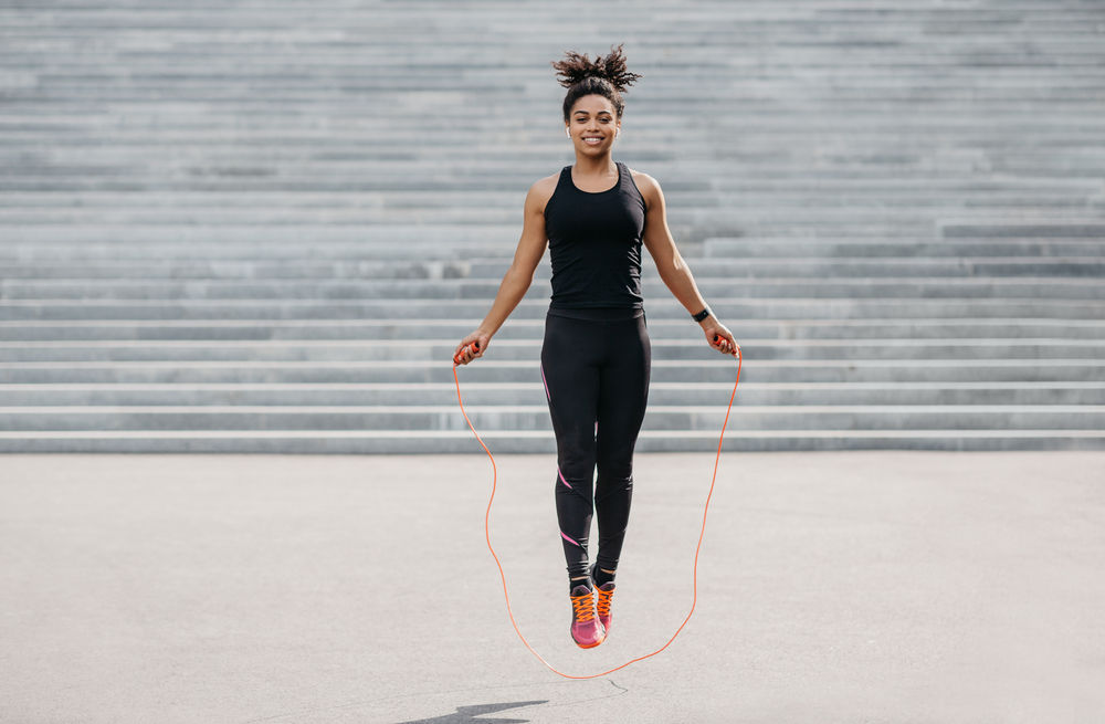 Exercice cardio maison #2 : le saut à la corde : 1074 par heure